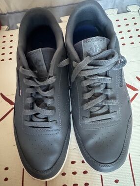 Reebok Men’s Low-Top Sneakers — Gray